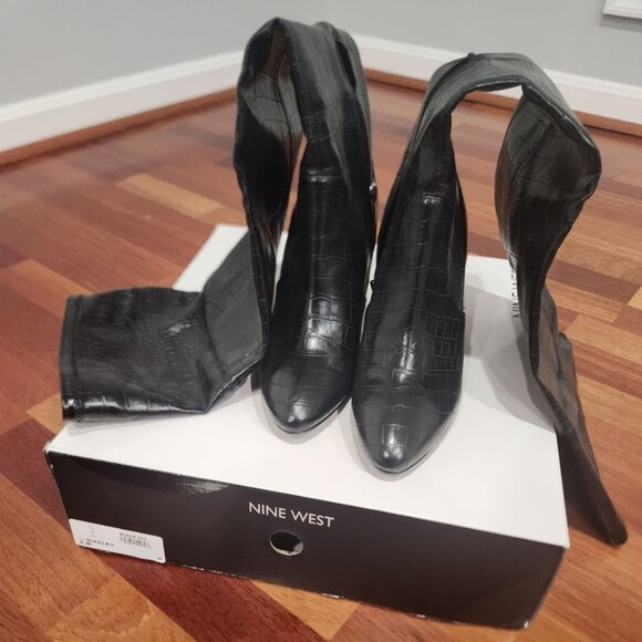 Nine West SIZZLE3 Women's Black Leather Over -The-Knee Boots  Size 8 - Picture 2 of 5